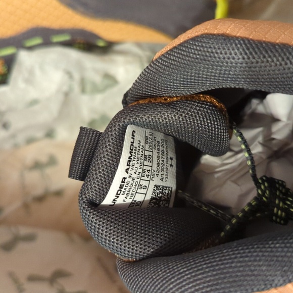 UA Charged Bandit Trek 2 PRT - Picture 5 of 5